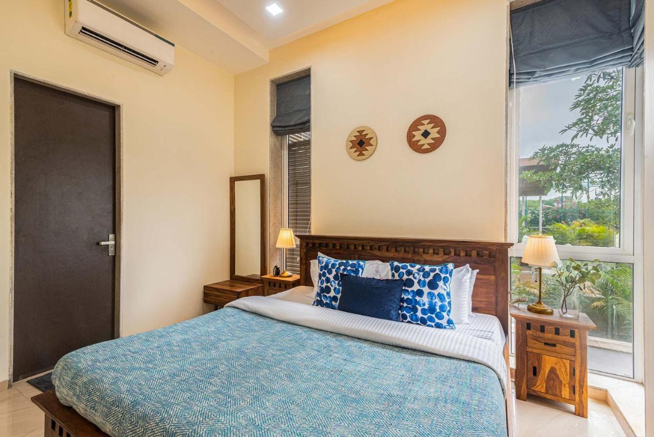 Sierra Skies By Stayvista - A Mountain-View Villa Featuring A Rooftop Swimming Pool, Jacuzzi, Turf, And A Gym For An Elevated Stay Lonavla Exterior foto